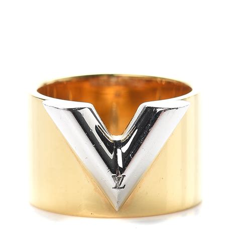 v ring louis vuitton|louis vuitton engagement ring.